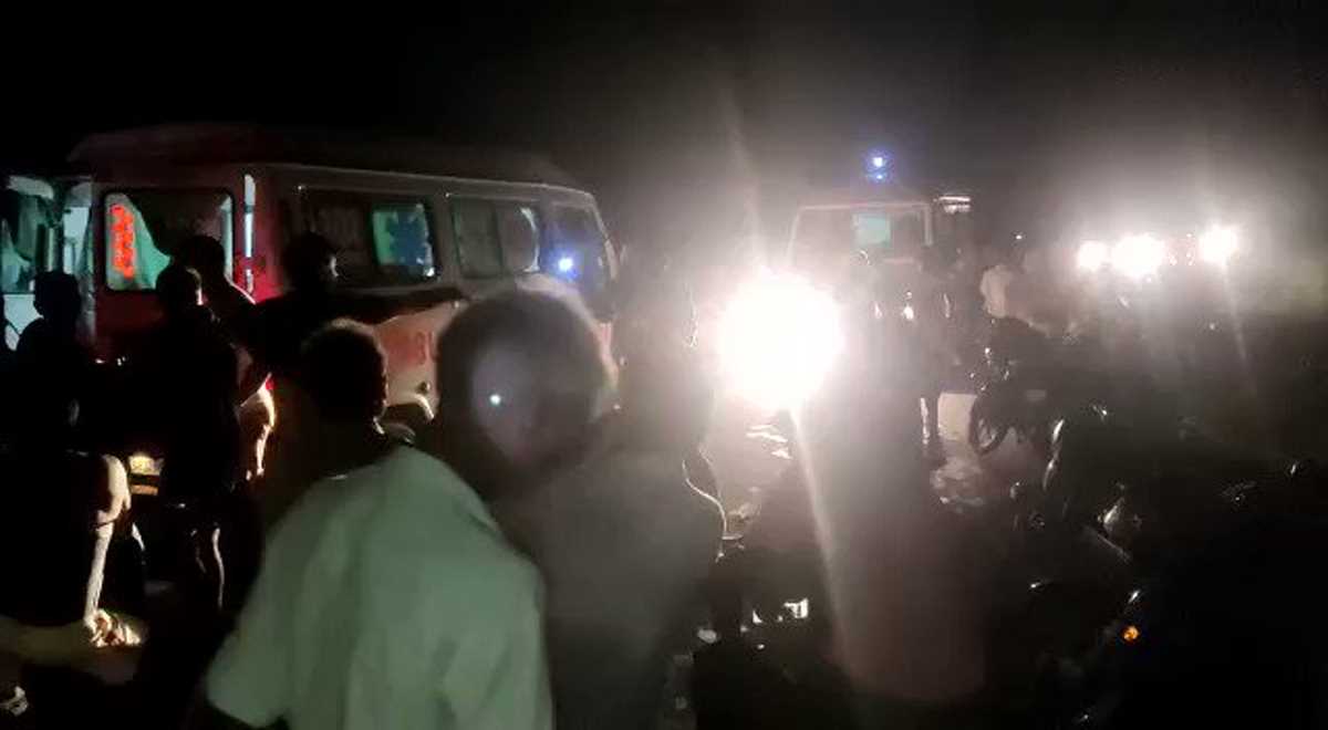 कानपुर में दर्दनाक सड़क हादसा, श्रद्धालुओं से भरी ट्रैक्टर-ट्राली पलटी, 27 की मौत